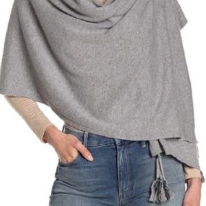 Johnny Was - Cashmere Wrap w Pouch for Travel
